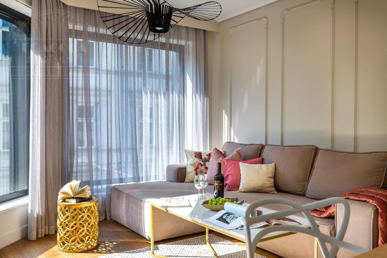 Modern View Of Planty Park Apartamento Cracóvia Exterior foto