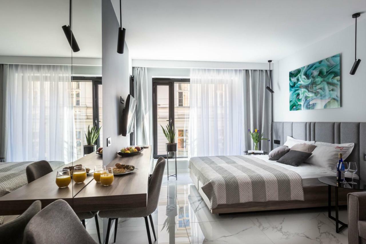 Modern View Of Planty Park Apartamento Cracóvia Exterior foto